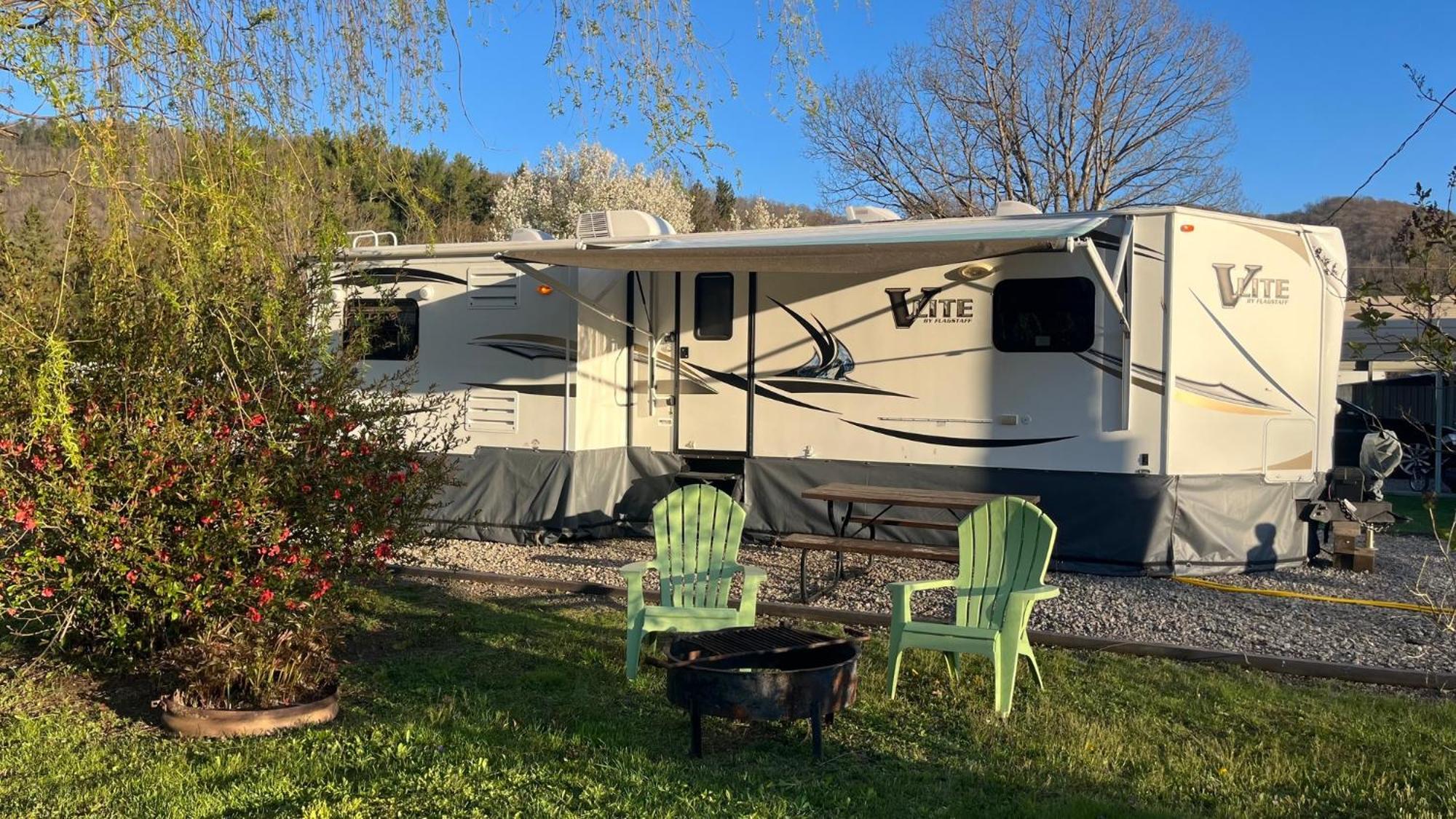 Route 6 Campground Gaines 外观 照片